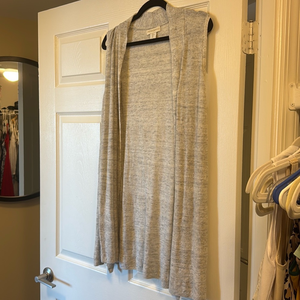 Cardigan vest